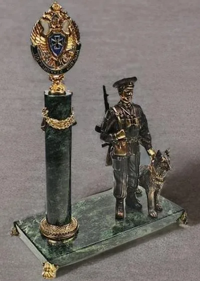 Композиция «Служба» — красивый подарок