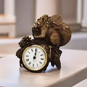 Бронзовые часы с белочкой и патиной — красивый подарок — фотография 1
