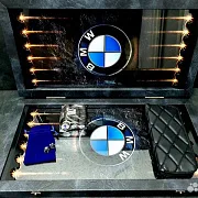 Подарочные нарды под стеклом «BMW» — фотография 4