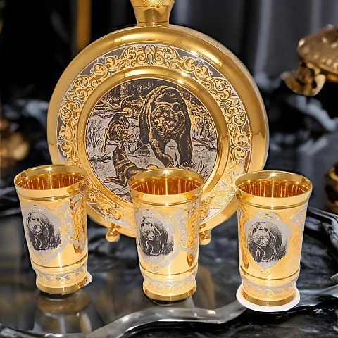В подарок: Набор для водки. Златоуст