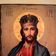 Икона деревянная "Христос Вседержитель" — красивый подарок — фотография 3