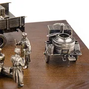 Диорама «Советская полевая кухня. Зима 1943 г.» из бронзы и ясеня, 1:35 — красивый подарок — фотография 2