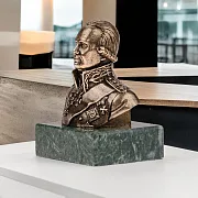 На память: Бюст «Ушаков» из бронзы — фотография 1