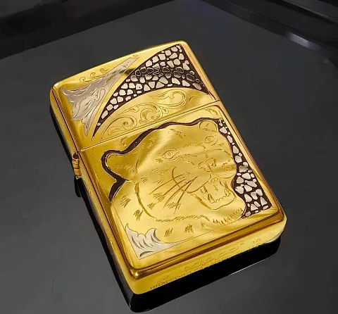 Зажигалка Zippo с гравировкой "Пантера" — необычный подарок